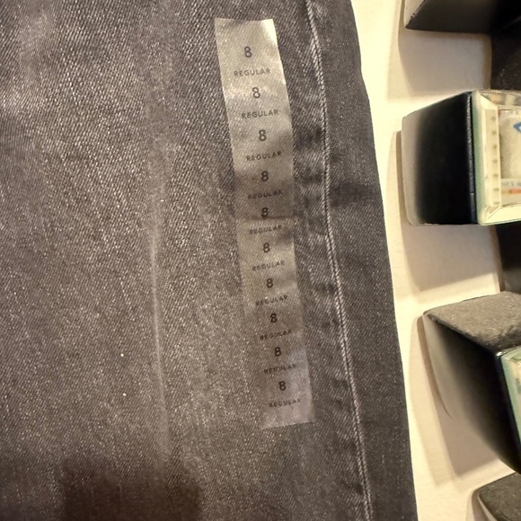 NWT Strigid Mom Destroyed Black Jeans Size 8 / 29W - Picture 9 of 14